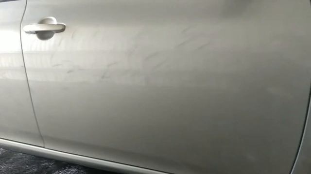 Удаление битума с автомобиля (как делать не надо) смотреть онлайн