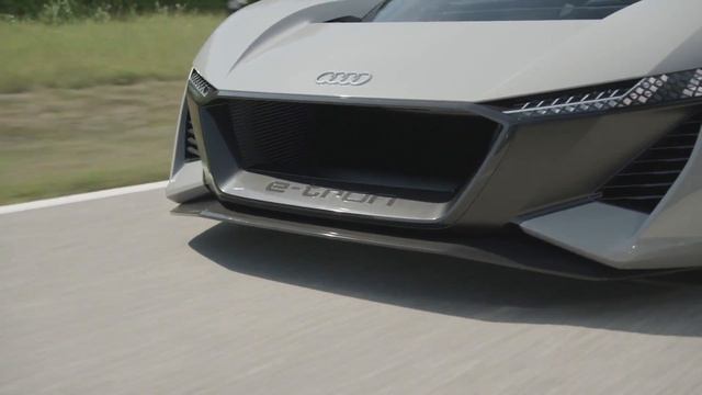 Audi PB18 e-tron Concept car Driving Video смотреть онлайн