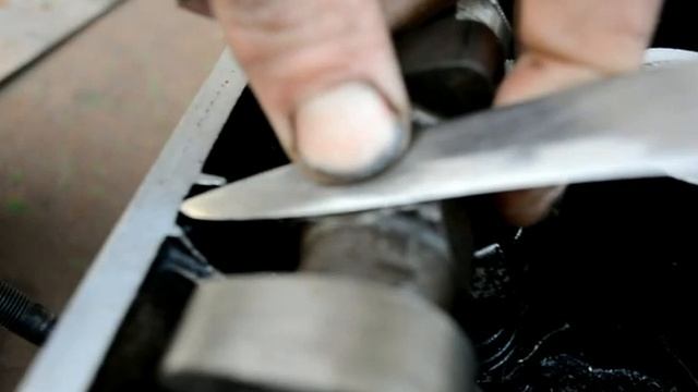 Установка фаз газораспределения змз 405 406 409 с помощью ножика @Lysenka