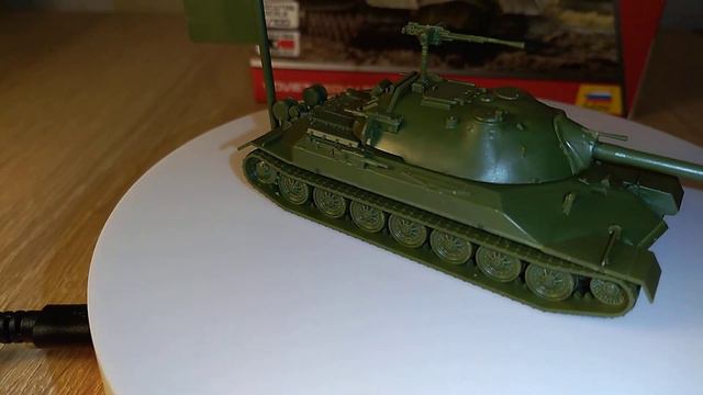 ИС - 7  Звезда 1/100