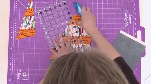 How To Make Wonky Christmas Tree Quilt Blocks - Improv Quilting!