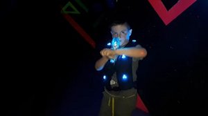 Лазертаг игра в помещении Let's play Лазерные бои в реальности