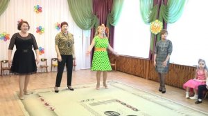 Музыкальный сюрприз Поздравление От Воспитателей и работников детсада 2 с 8 марта группа Пчелка