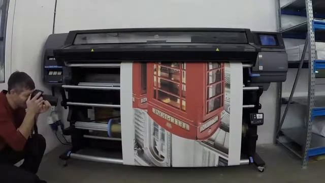 Процесс печати фотообоев  Фотообои на заказ