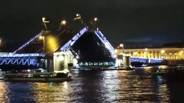 Санкт-Петербург красивейшая разводка мостов ночью смотреть онлайн