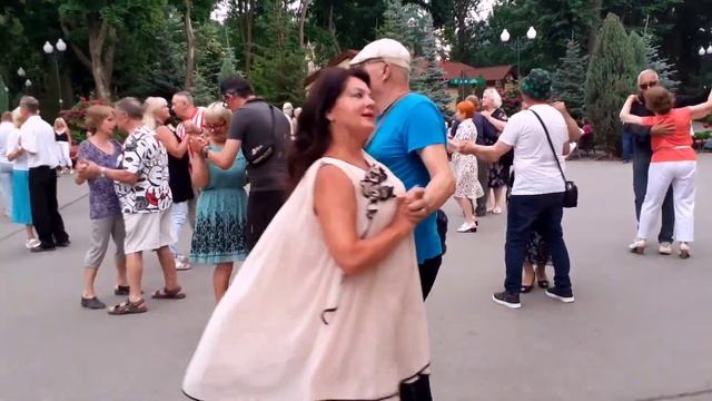 ТЫ МОЯ ХОРОШАЯ! ТАНЦЫ ХАРЬКОВ СЧАСТЛИВЫЕ МОМЕНТЫ смотреть онлайн