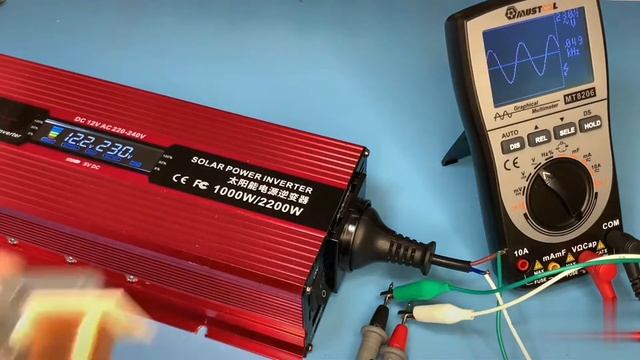 Renogy Solar 1000W 2000W pure sine wave inverter setup & pre-charge resistor demonstration смотреть онлайн