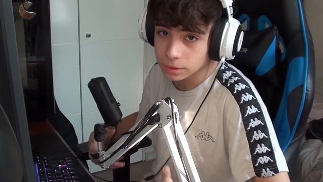 Review de los Razer Kraken Pro V2 | ¿Valen la pena? смотреть онлайн