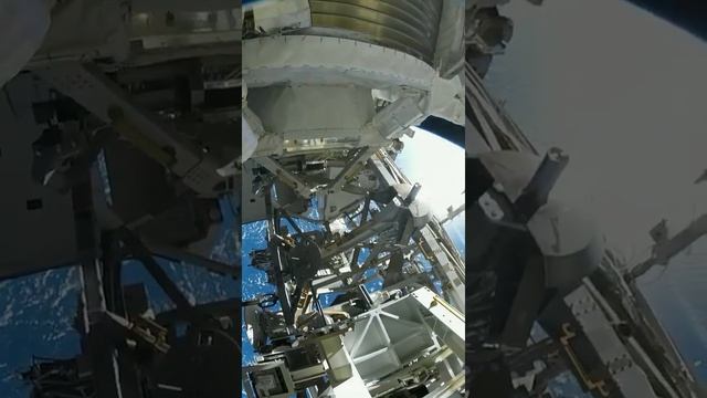 Выход в открытый космос смотреть онлайн