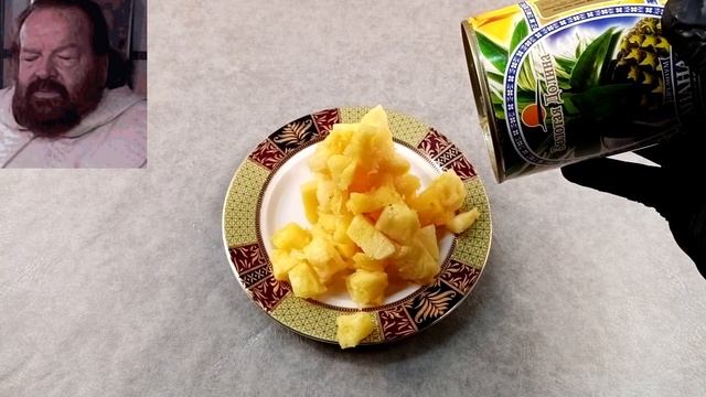 ГОРЯЧИЙ АНАНАСОВЫЙ ПИРОГ ПРЯМО ИЗ ДУХОВКИ!?Пирог с консервированными ананасами смотреть онлайн
