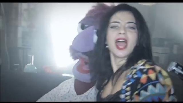 נינט ורד בנד- Crazy смотреть онлайн