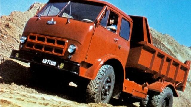 САМЫЙ популярный самосвал в СССР? Или нет? МАЗ-503 - советская легенда смотреть онлайн