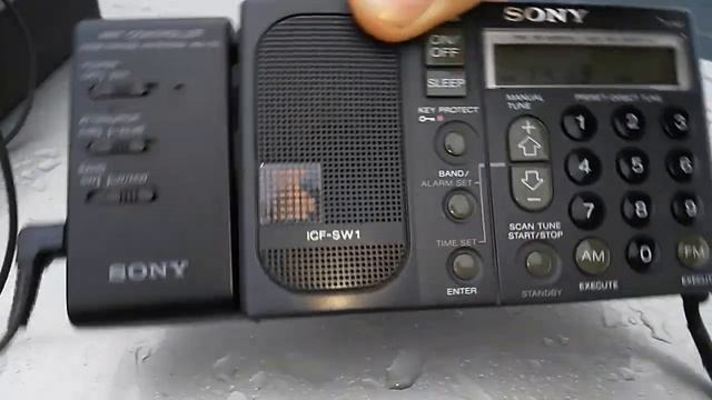 Sony AN-101 with Sony ICF-SW1 смотреть онлайн