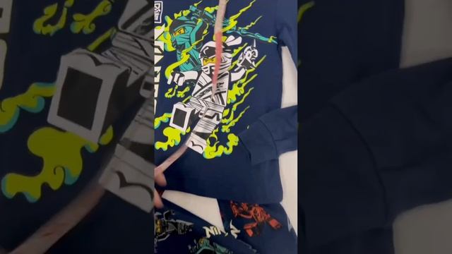 Пижама на мальчика 122-128 "H&M" Германия ?? смотреть онлайн