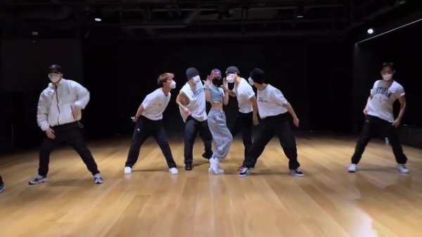 LISA - 'LALISA' Dance Practice [Mirrored]