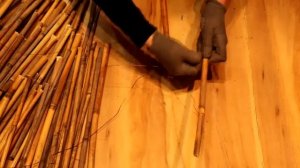 Плетение из камыша: крыши , забора, жалюзи, рамка на картину.