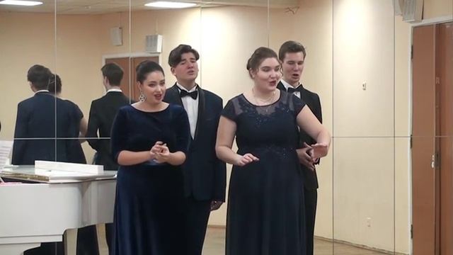 Юля Вакула, Алиса Лабутичева, Алексей Демьяненко и Влад Васильев смотреть онлайн