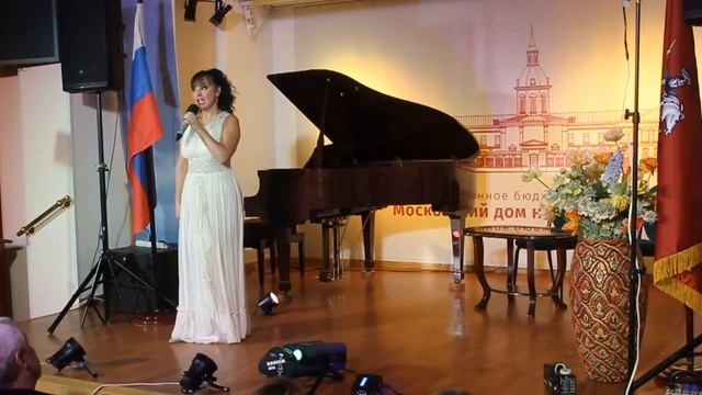 Елена Дога Прощальный перрон Автор В.Матецкий и М. Шабров смотреть онлайн