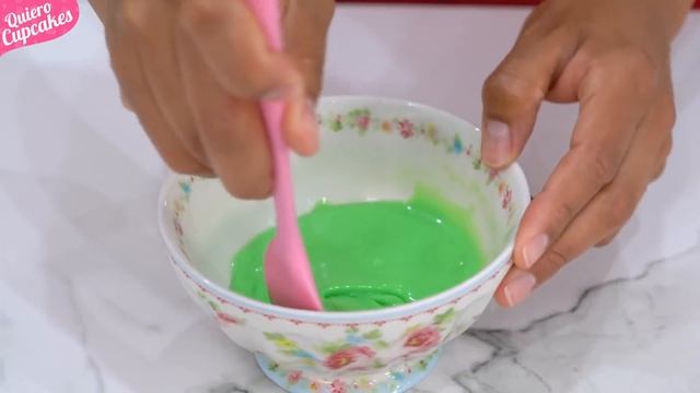 CUPCAKES DE VAINILLA Y MARSHMALLOW O MALVAVISCO ? | DRIP CUPCAKE | QUIERO CUPCAKES