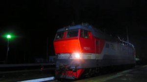 Электровоз ЧС4Т-292 отсоединение от поезда№139Г станция Владимир Пассажирский 12.10.2014