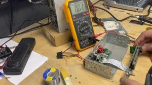 Ремонтируем магнитолу дома за 10 минут!