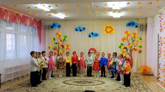 2019г. Детский сад "Радуга". Осенняя ярмарка . Мариинский Посад смотреть онлайн