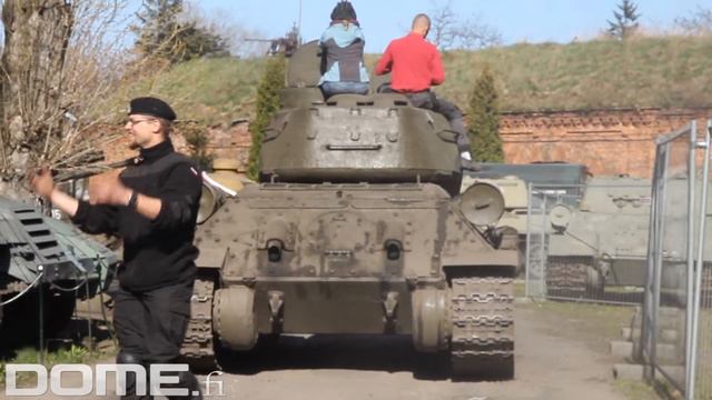 Wargaming.Net League 2014 - Museum of Military Technology part 2 - TANKS! смотреть онлайн