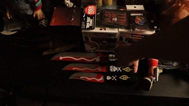 Chucky Voodoo Knife Comparison! (Trick Or Treat Studios, Spirit Halloween, Laughing Skull Design) смотреть онлайн