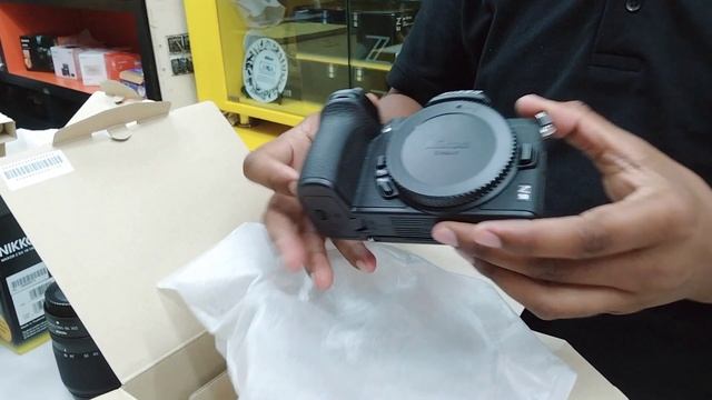 Unboxing Nikon z50 Mirror less. Camera смотреть онлайн