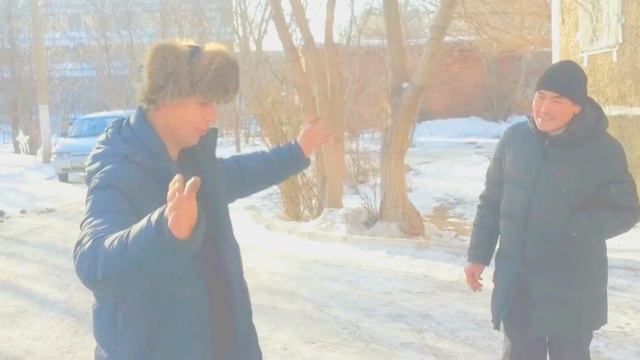 Бага, сломанная нога смотреть онлайн