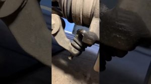 Замена шаровых на ваз 2114