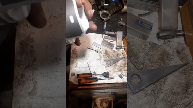 ремонт форд фоку2 1.6 доработка поршней (сверлю каналы в поршнях) рецепт Жени Травникова? смотреть онлайн