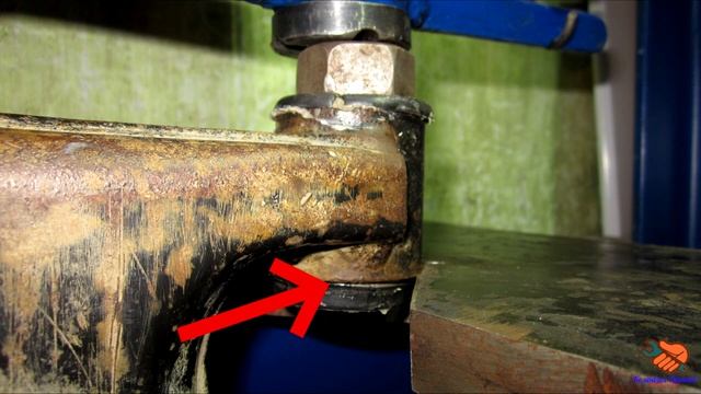 Замена сайлентблоков передних рычагов TOYOTA смотреть онлайн