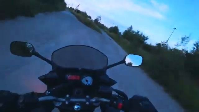 Паша Пел угнал полицейскую машину. 1.часть.