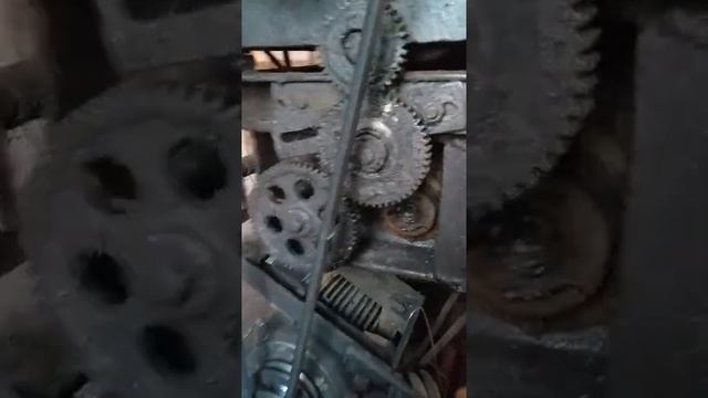 Фрезеровка на самодельном токарном станке ( шпоначного паза) смотреть онлайн