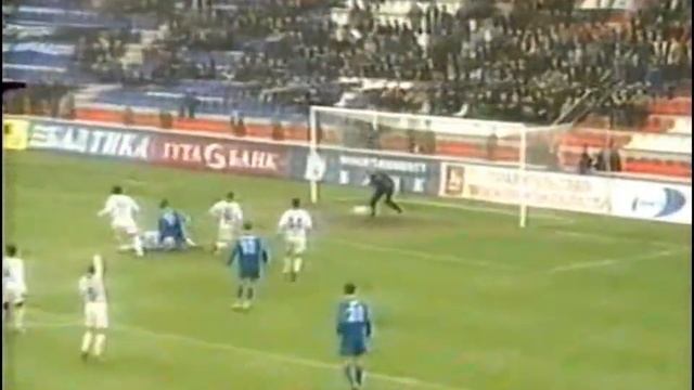 Сатурн (Раменское) 1 - 1 Крылья Советов (Самара) 2003 год смотреть онлайн