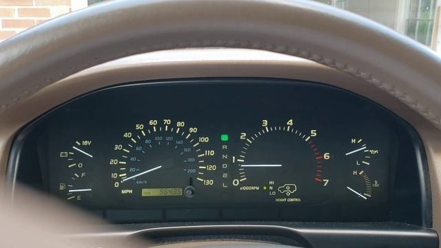 1999 Lexus LX470 AHC in смотреть онлайн