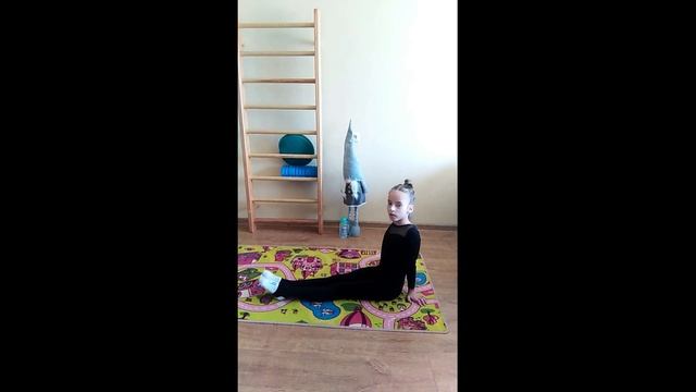 РАЗМИНКА для начинающих гимнасток смотреть онлайн