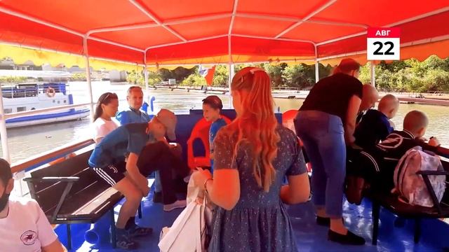 Прогулка на теплоходе по Оке в Рязани. Цены на билеты. У Кремля река пересохла. Пристань перенесли! смотреть онлайн