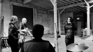 Beth Hart - Black Dog (Official Music Video) no audio