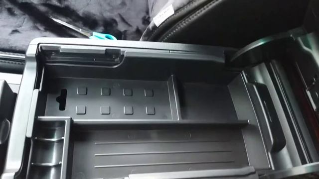 Подставка на подлокотник камри 50 кузов смотреть онлайн