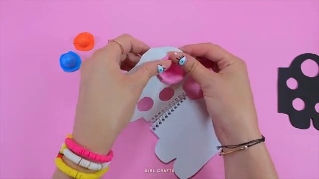 27 ИНТЕРЕСНЫХ DIY ПОДЕЛОК ДЛЯ ШКОЛЫ – ИДЕИ ПОДЕЛОК ИЗ ЭВАПЛАСТА смотреть онлайн