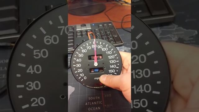 Arduino Speedometer Sweep - Datsun 280z gauge смотреть онлайн
