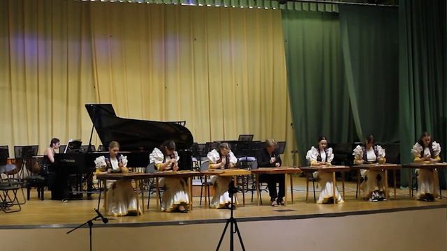 А. Безенсон. Танго-нуэво. Заслуженный любительский коллектив ансамбль цимбалистов "Золотая струна" смотреть онлайн