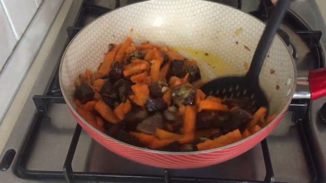 Ən dadlı,özbək plovu./ Узбекский плов с мясом смотреть онлайн