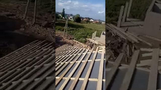Монтаж вальмовой кровли. Монтируем стропильную систему с обрешетками. смотреть онлайн