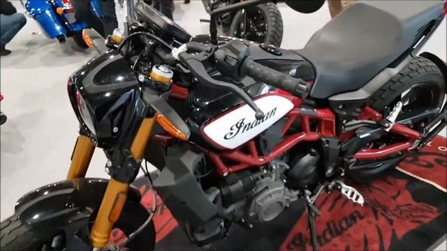 Indian FTR 1200 S Up-Close смотреть онлайн