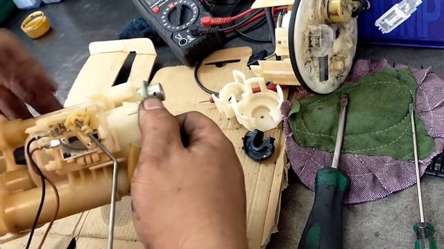 how to replace fuel pump and fuel filter Toyota vios 2007 смотреть онлайн