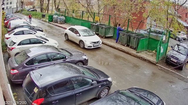 Видеокамера IP IVM-3325-EV200. 3MP, SC4329, HI3516EV200, 3.6мм. Улица, день! смотреть онлайн
