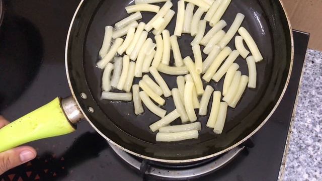 Only pasta and eggs. My neighbor taught me this recipe смотреть онлайн